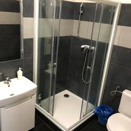 Apartmans For 2 Or 6 Peoples 12 Min By Walk From The Center Apartment *