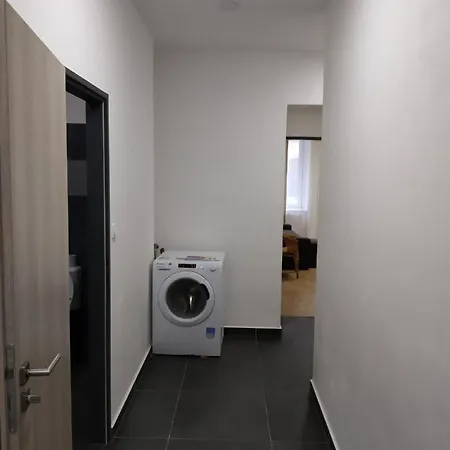 Apartment Apartmans For 2 Or 6 Peoples 12 Min By Walk From The Center *