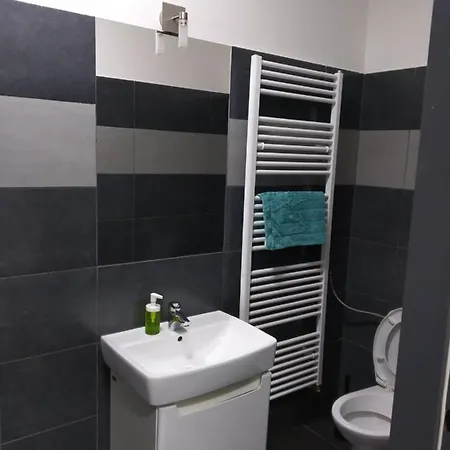 Apartment Apartmans For 2 Or 6 Peoples 12 Min By Walk From The Center *